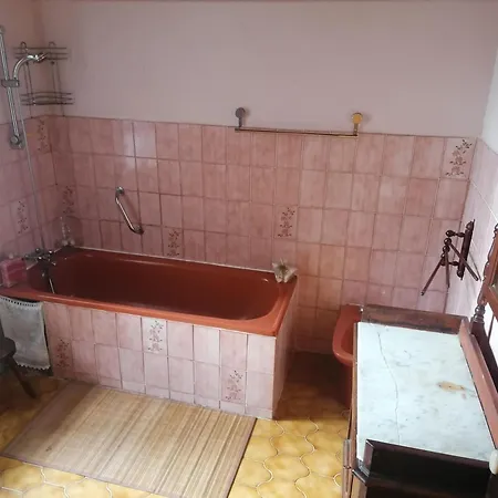 Clementine Ferienhaus Cristinacce